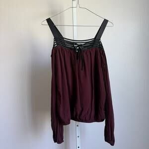 Guess by Marciano sz XS Burgundy Y2k fairy‎ cottage 100% Silk Top